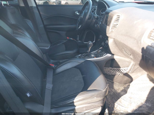 2017 JEEP NEW COMPASS 3C4NJDBB1HT640502 Photo 4