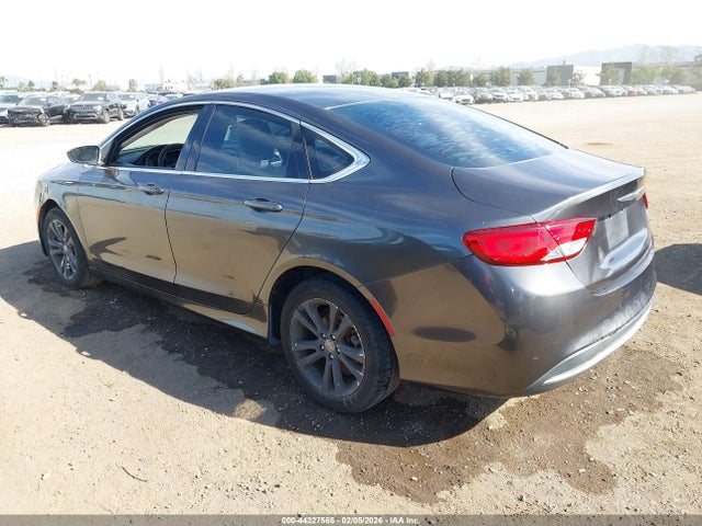 Chrysler 200 Limited 2015 1C3CCCABXFN537089 Image 3