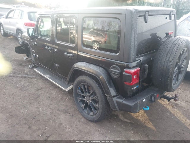 2023 Jeep Wrangler 4xe Sahara 4x4 მანქანა იყიდება აუქციონზე, vin: 1C4JJXP66PW696147, აუქციონის ნომერი: 44327567