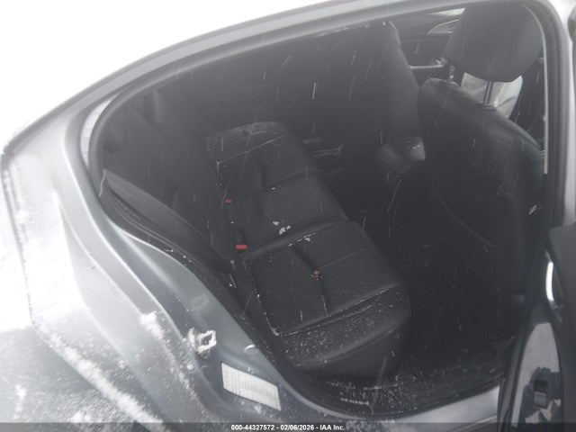 44327572 :رقم المزاد ، 3MZBN1V31JM180121 vin ، 2018 Mazda Mazda3 Touring مزاد بيع