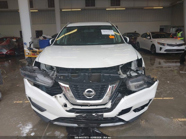 Продажа на аукционе авто 2017 Nissan Rogue Sv, vin: KNMAT2MT1HP561337, номер лота: 44327573