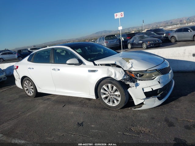 5XXGU4L30GG006759 KIA OPTIMA EX