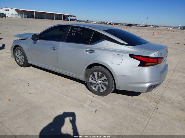 1N4BL4BV6MN388821 Nissan Altima S Fwd