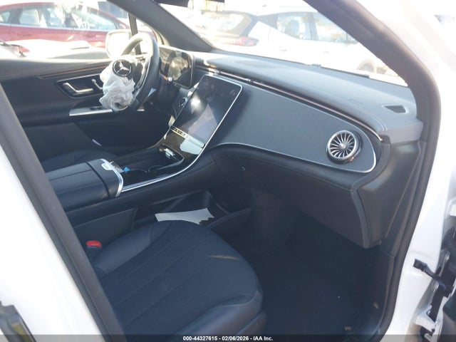 Продажа на аукционе авто 2024 Mercedes-benz Eqe 350 Suv 4matic, vin: 4JGGM1CB4RA052899, номер лота: 44327615