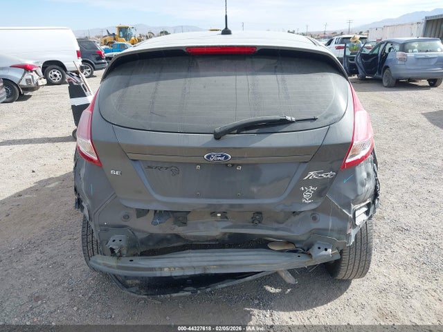 Ford FIESTA SE 2018 3FADP4EJ4JM120331 Image 16