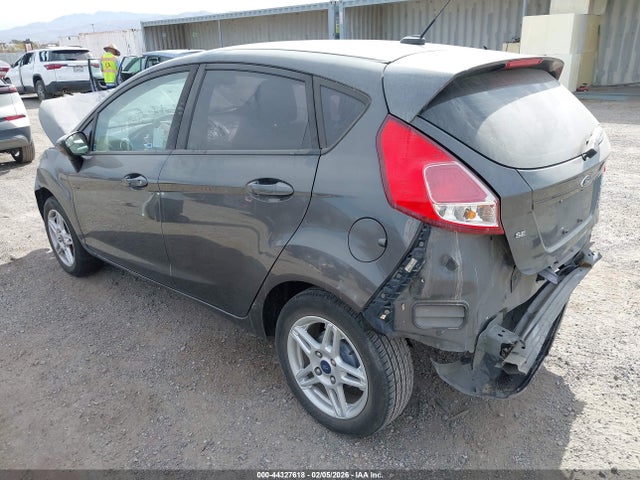 Ford FIESTA SE 2018 3FADP4EJ4JM120331 Image 3