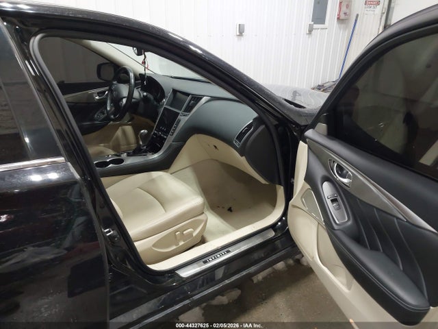 Продаж на аукціоні авто 2017 Infiniti Q50 3.0t Premium, vin: JN1EV7AR8HM840564, номер лоту: 44327625