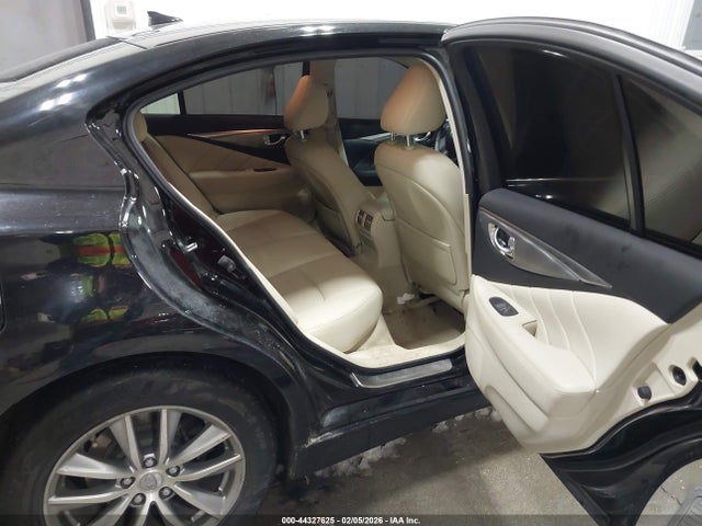Продаж на аукціоні авто 2017 Infiniti Q50 3.0t Premium, vin: JN1EV7AR8HM840564, номер лоту: 44327625