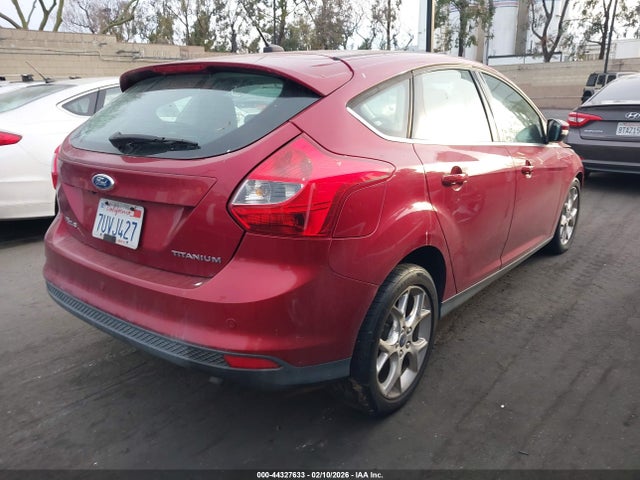 1FADP3N24EL112210 Ford Focus Titanium