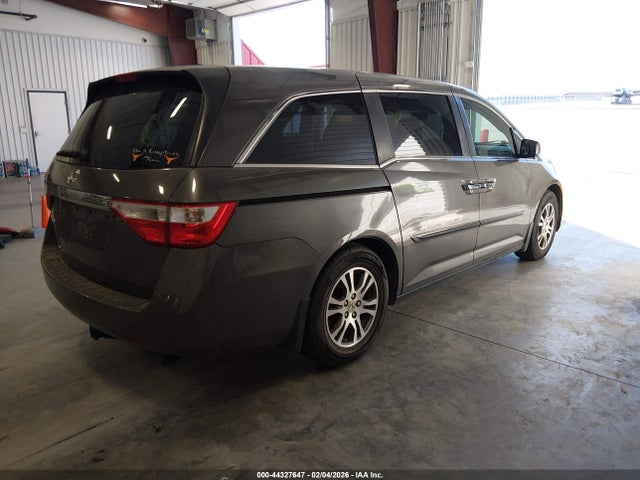 2011 HONDA ODYSSEY 5FNRL5H61BB038975 Photo 3
