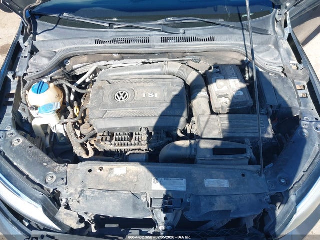 Aukcja sprzedaży 2015 Volkswagen Jetta 1.8t Sport, vin: 3VWD17AJ8FM220889, numer aukcji: 44327658