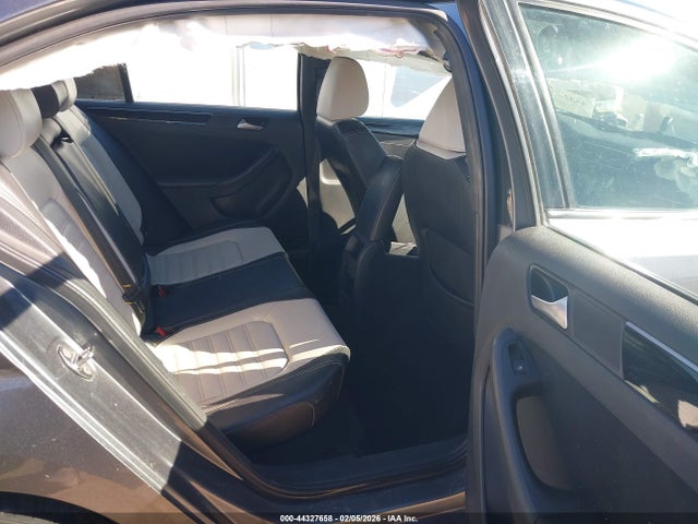 Aukcja sprzedaży 2015 Volkswagen Jetta 1.8t Sport, vin: 3VWD17AJ8FM220889, numer aukcji: 44327658