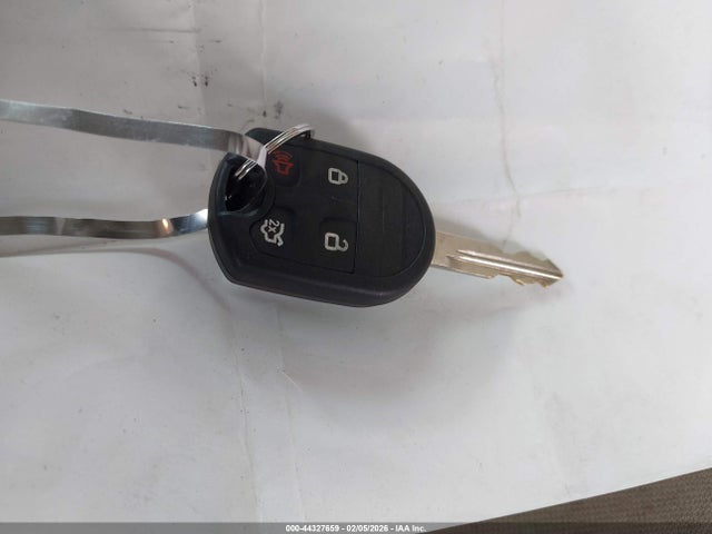 2FMDK3GC0EBB23666 Ford EDGE SE