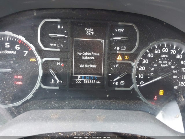 5TFEM5F12JX125226 Toyota Tundra Sr5 4.6l V8