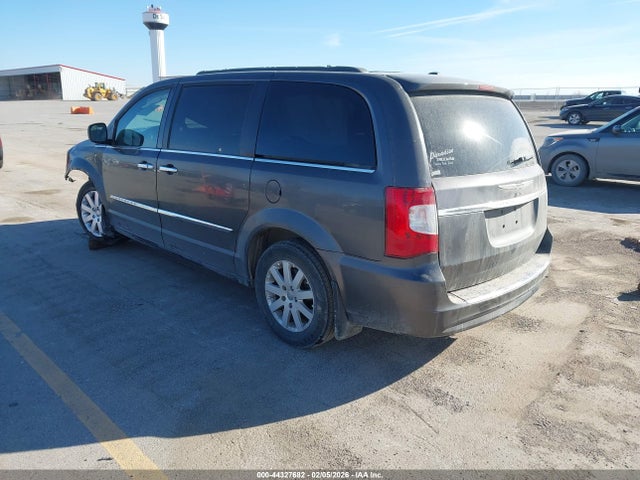 44327682 :رقم المزاد ، 2C4RC1BG9GR120605 vin ، 2016 Chrysler Town & Country Touring مزاد بيع