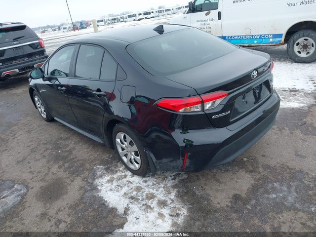 Toyota COROLLA LE 2025 5YFB4MDE3SP331951 Image 3