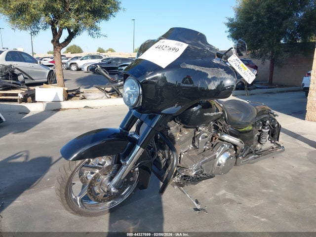 2015 HARLEY-DAVIDSON FLHXS 1HD1KRM31FB692417 Photo 1