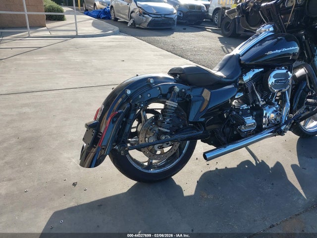 2015 HARLEY-DAVIDSON FLHXS 1HD1KRM31FB692417 Photo 3