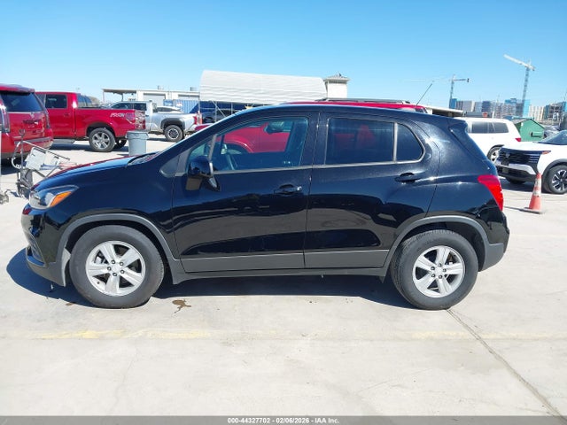 3GNCJKSB2LL119512 Chevrolet Trax Fwd Ls