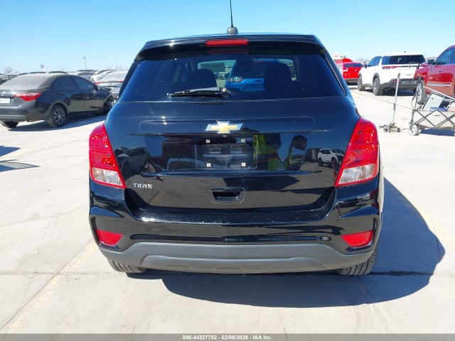 3GNCJKSB2LL119512 Chevrolet Trax Fwd Ls