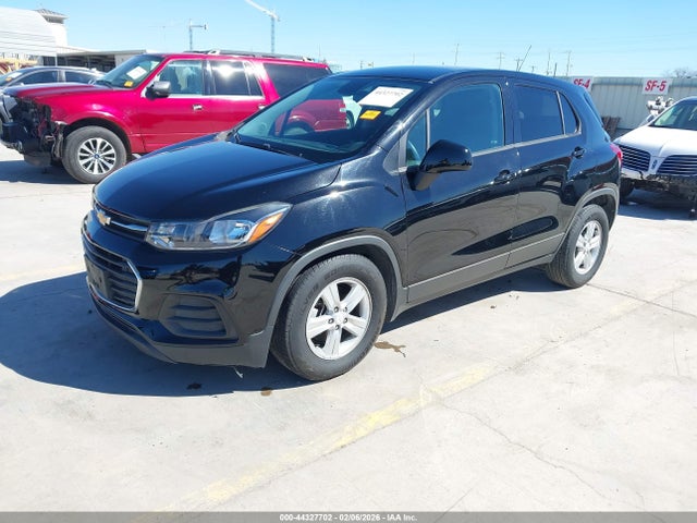 3GNCJKSB2LL119512 Chevrolet Trax Fwd Ls