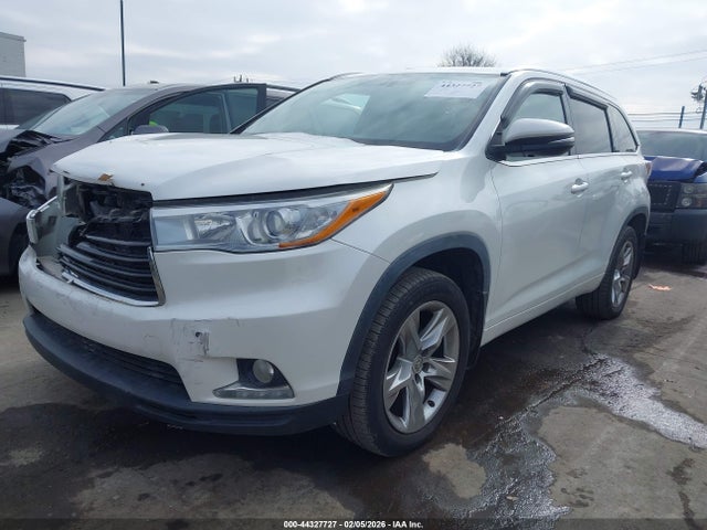 Aukcja sprzedaży 2015 Toyota Highlander Limited V6, vin: 5TDDKRFH7FS150304, numer aukcji: 44327727