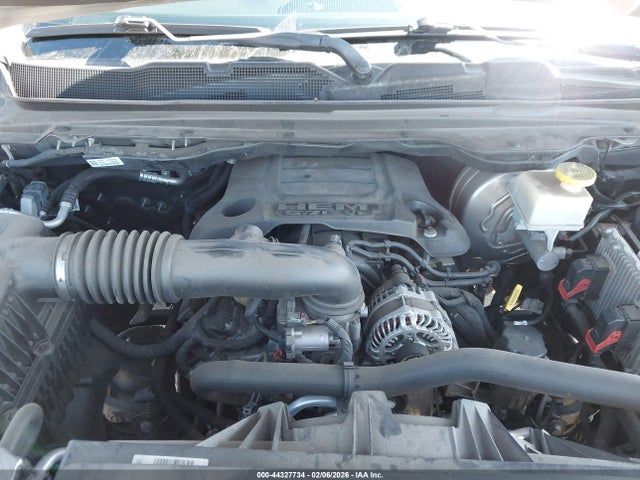 2019 RAM 1500 1C6SRFFT2KN856741 Photo 9