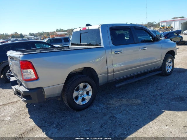 2019 RAM 1500 1C6SRFFT2KN856741 Photo 3