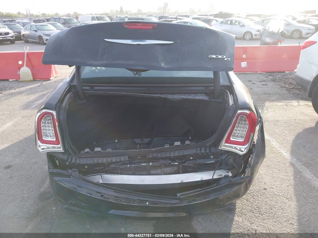 Chrysler 300C 2016 2C3CCAEG3GH324800 Image 15