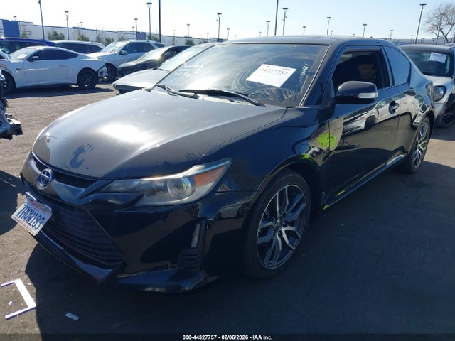 Scion TC 2015 JTKJF5C77F3095875 Image 2