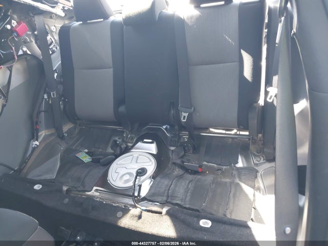 Scion TC 2015 JTKJF5C77F3095875 Image 8