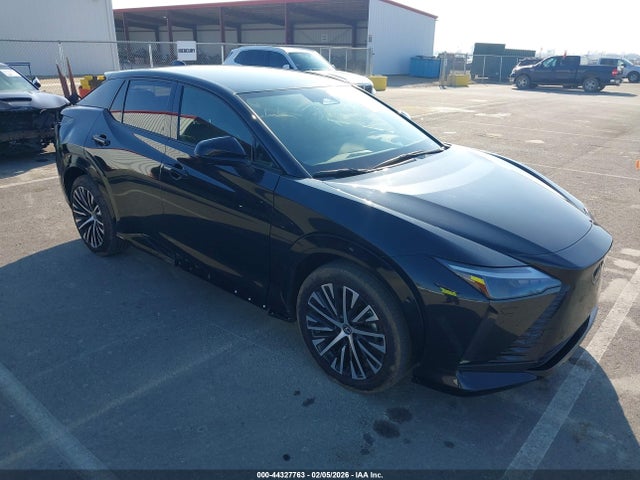 2023 LEXUS RZ 450E JTJAAAAB5PA019927