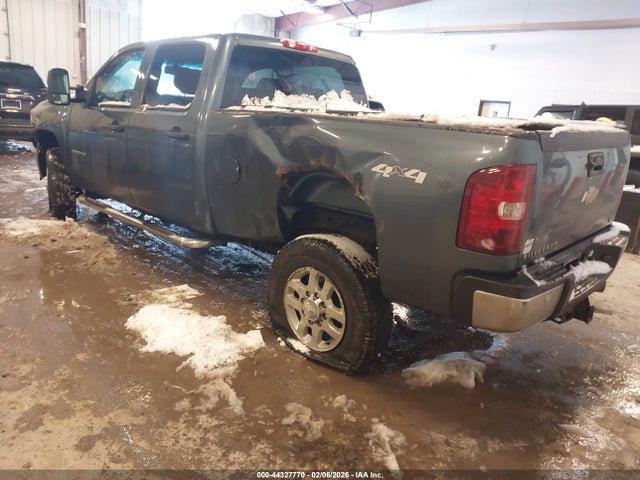 2011 CHEVROLET SILVERADO 2500HD 1GC1KXE86BF257573 Photo 2
