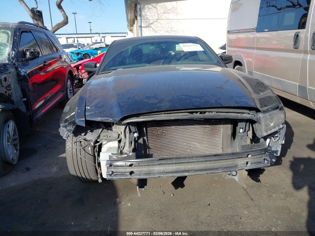 1ZVBP8AMXE5235761 Ford Mustang V6 Premium