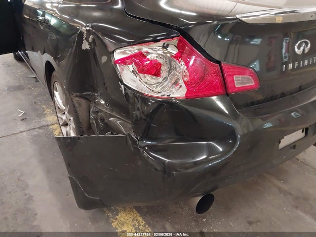 2008 Infiniti G35 Journey მანქანა იყიდება აუქციონზე, vin: JNKBV61E08M201049, აუქციონის ნომერი: 44327798