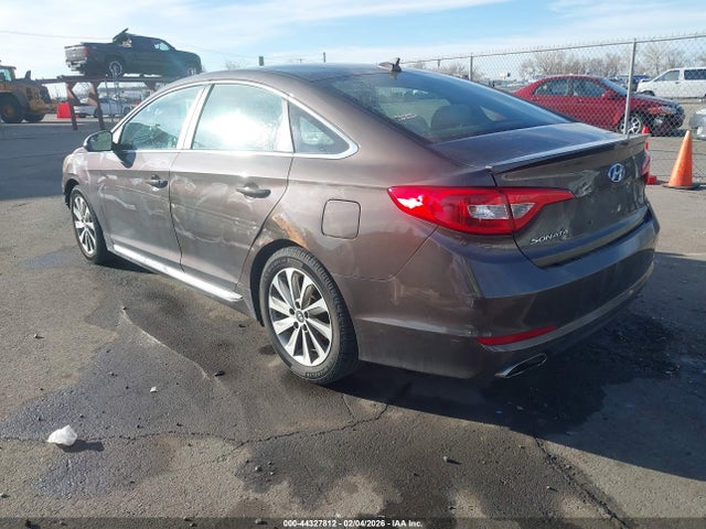 Hyundai Sonata Sport 2016 5NPE34AF3GH415110 Image 3