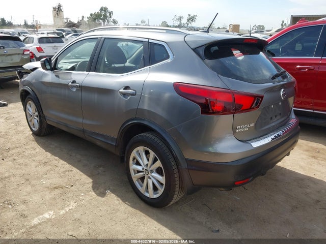2019 NISSAN ROGUE SPORT JN1BJ1CP6KW529069 Photo 2