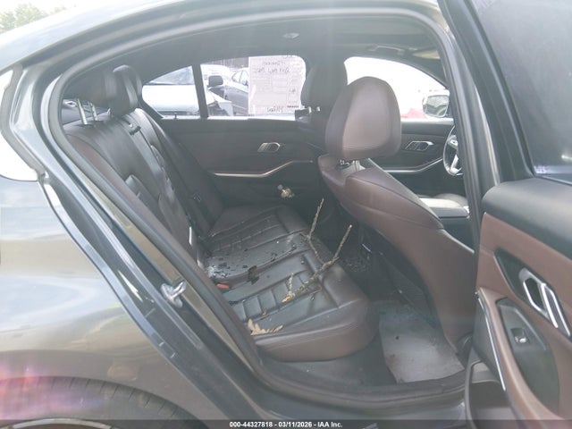 WBA5R1C59KAJ99620 BMW 330I