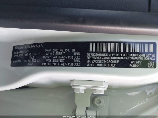 44327830 :رقم المزاد ، ZACCJBCT4GPC94518 vin ، 2016 Jeep Renegade Trailhawk مزاد بيع