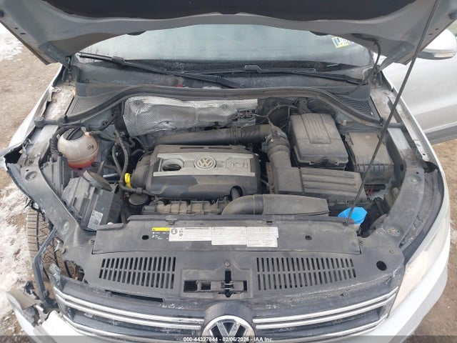 WVGSV7AX2HK018719 Volkswagen Tiguan 2.0t Wolfsburg Edition
