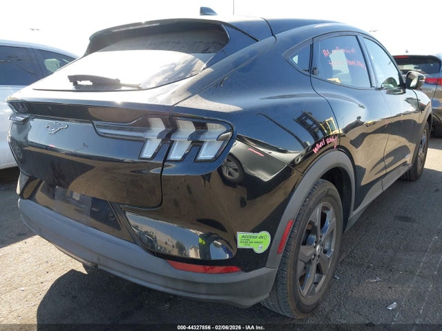 Ford Mustang Mach-e Select 2022 3FMTK1RM7NMA17672 Image 4