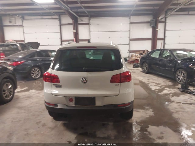 2017 Volkswagen Tiguan 2.0t Wolfsburg Edition მანქანა იყიდება აუქციონზე, vin: WVGRV7AX9HK003259, აუქციონის ნომერი: 44327857