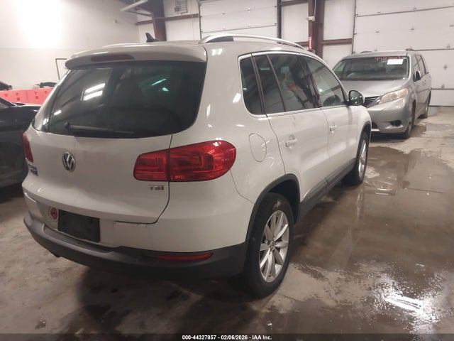2017 Volkswagen Tiguan 2.0t Wolfsburg Edition მანქანა იყიდება აუქციონზე, vin: WVGRV7AX9HK003259, აუქციონის ნომერი: 44327857