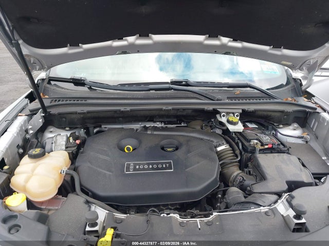 5LMTJ3DH1GUJ31011 Lincoln Mkc Reserve
