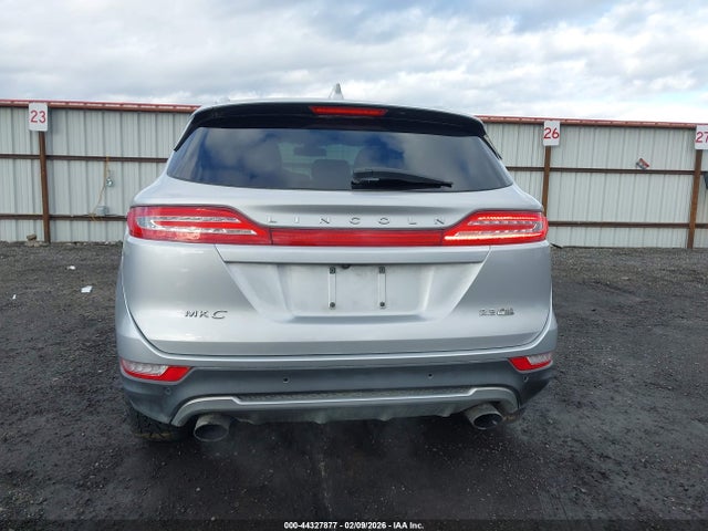 5LMTJ3DH1GUJ31011 Lincoln Mkc Reserve