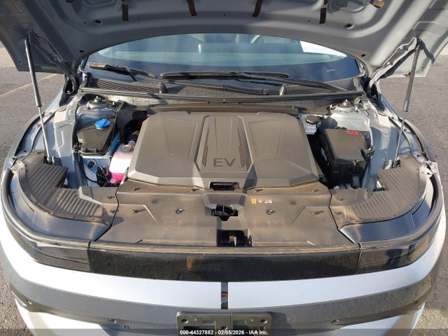 7YAKMDDC3SY039588 Hyundai IONIQ 5 SE