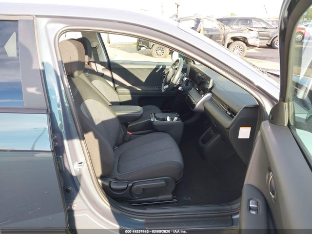 7YAKMDDC3SY039588 Hyundai IONIQ 5 SE