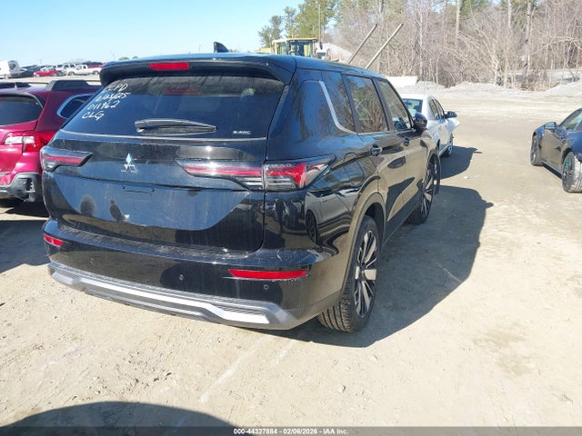 2025 MITSUBISHI OUTLANDER JA4J4VA88SZ011962 Photo 3