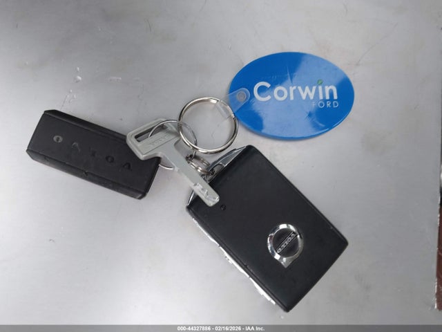 2017 VOLVO S90 YV1A22MK9H1015201 Photo 10