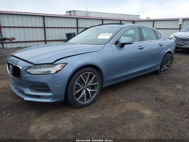 2017 VOLVO S90 YV1A22MK9H1015201 Photo 1
